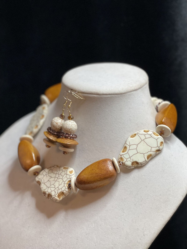 Natural White Turquoise Stone & Wood Necklace