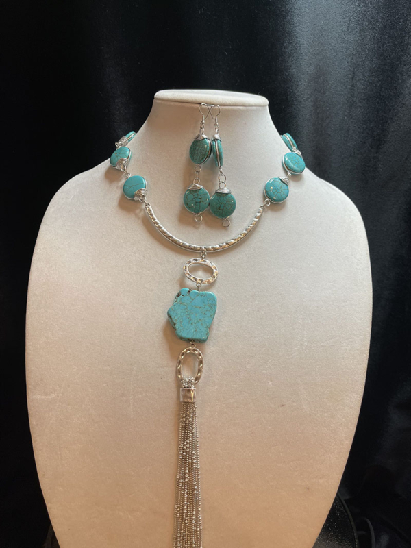 Turquoise Stone & Silver Wrapping Necklace
