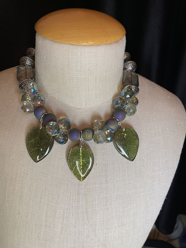 Agate Glass Leaves Statement