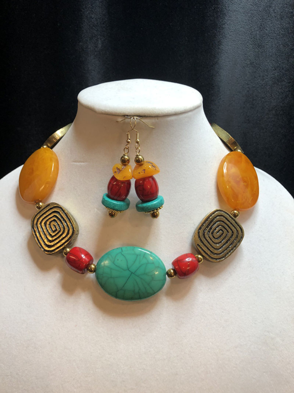 Chunky Geometric Shape Necklace